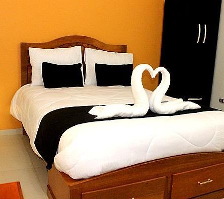 Hostal Universal Huaraz Exterior foto